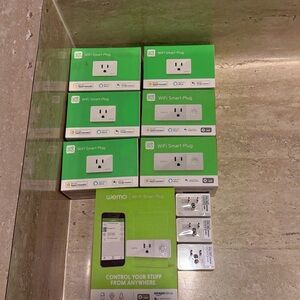 White WiFi Smart Plug